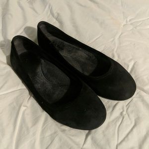 Black Flats